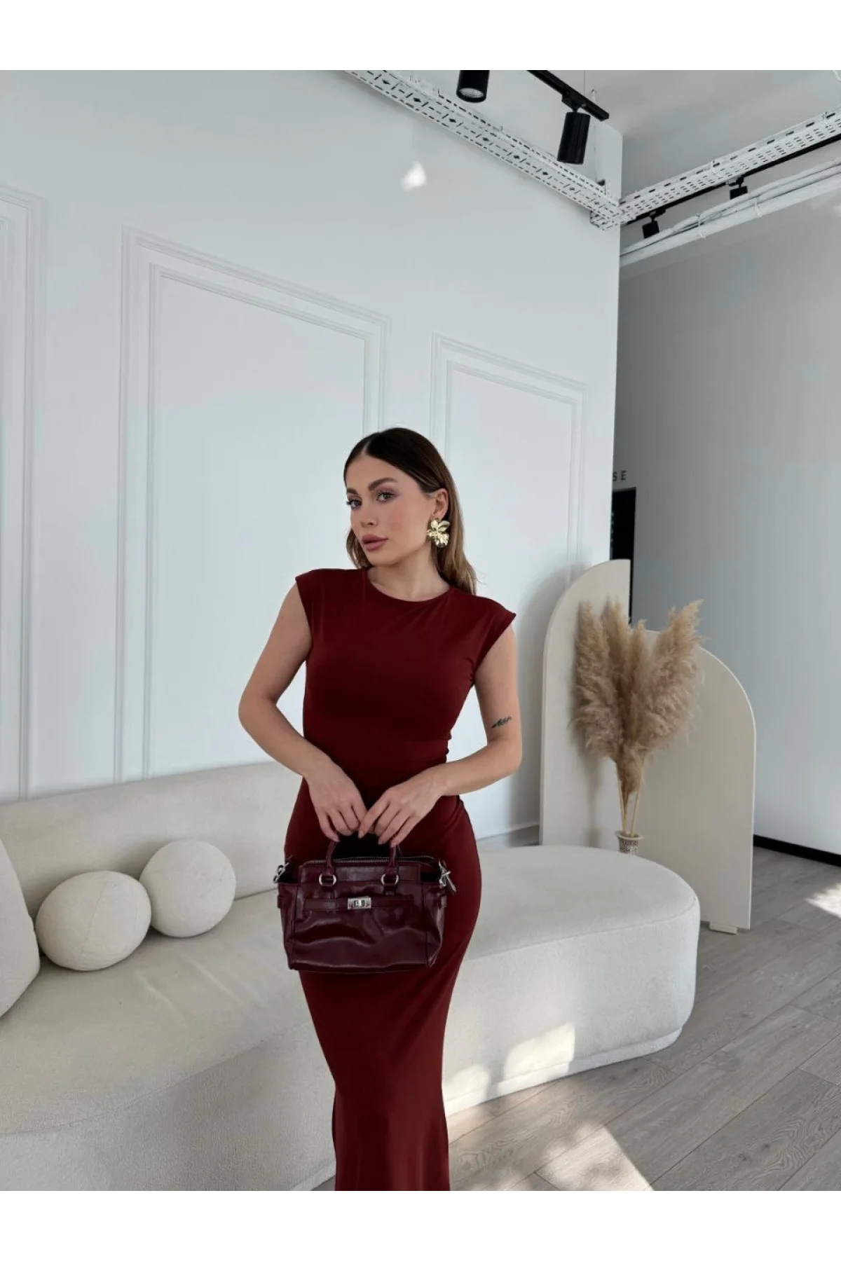 Kolsuz Uzun Likralı Elbise - Bordo