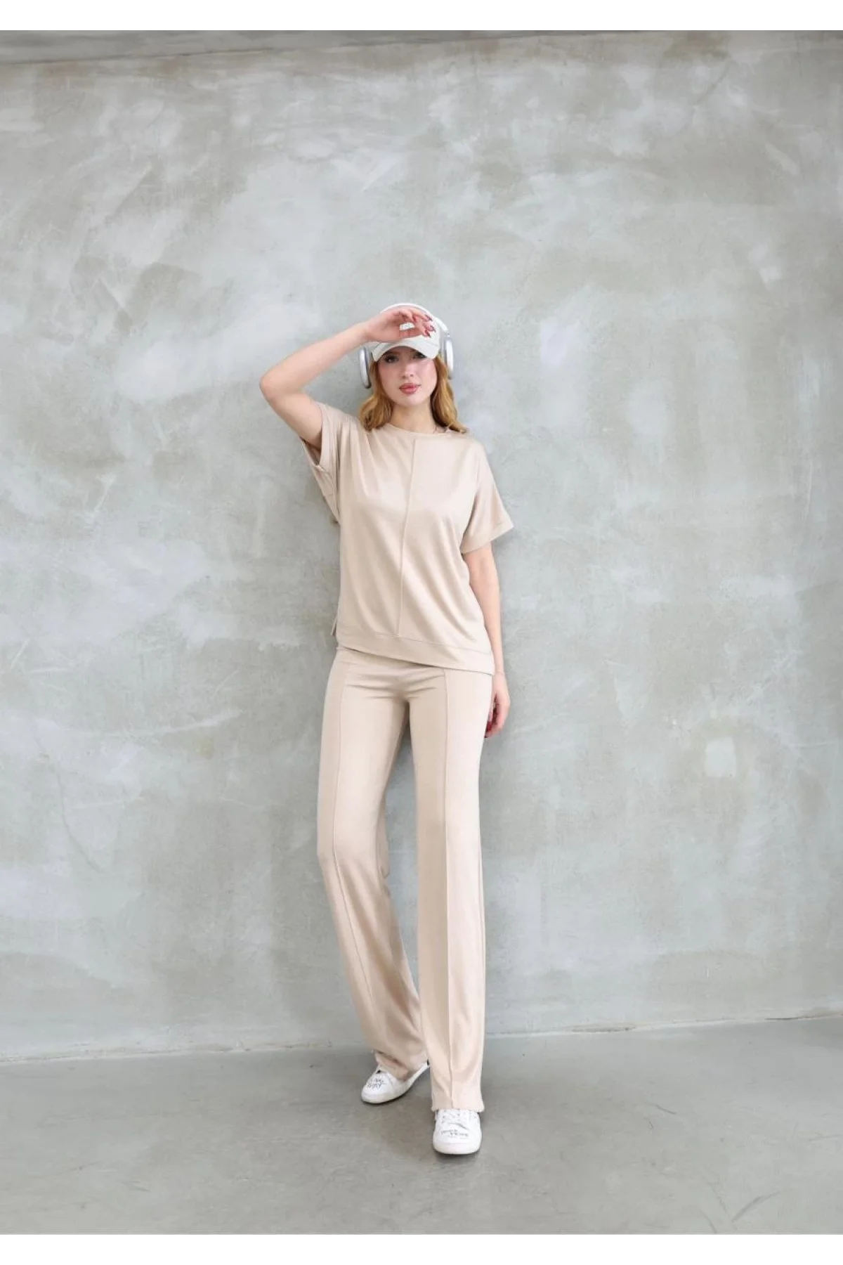 Osy Modal Yumuşak dokulu Kumaş Bisiklet Yaka Kısa Kollu Takım - Bej