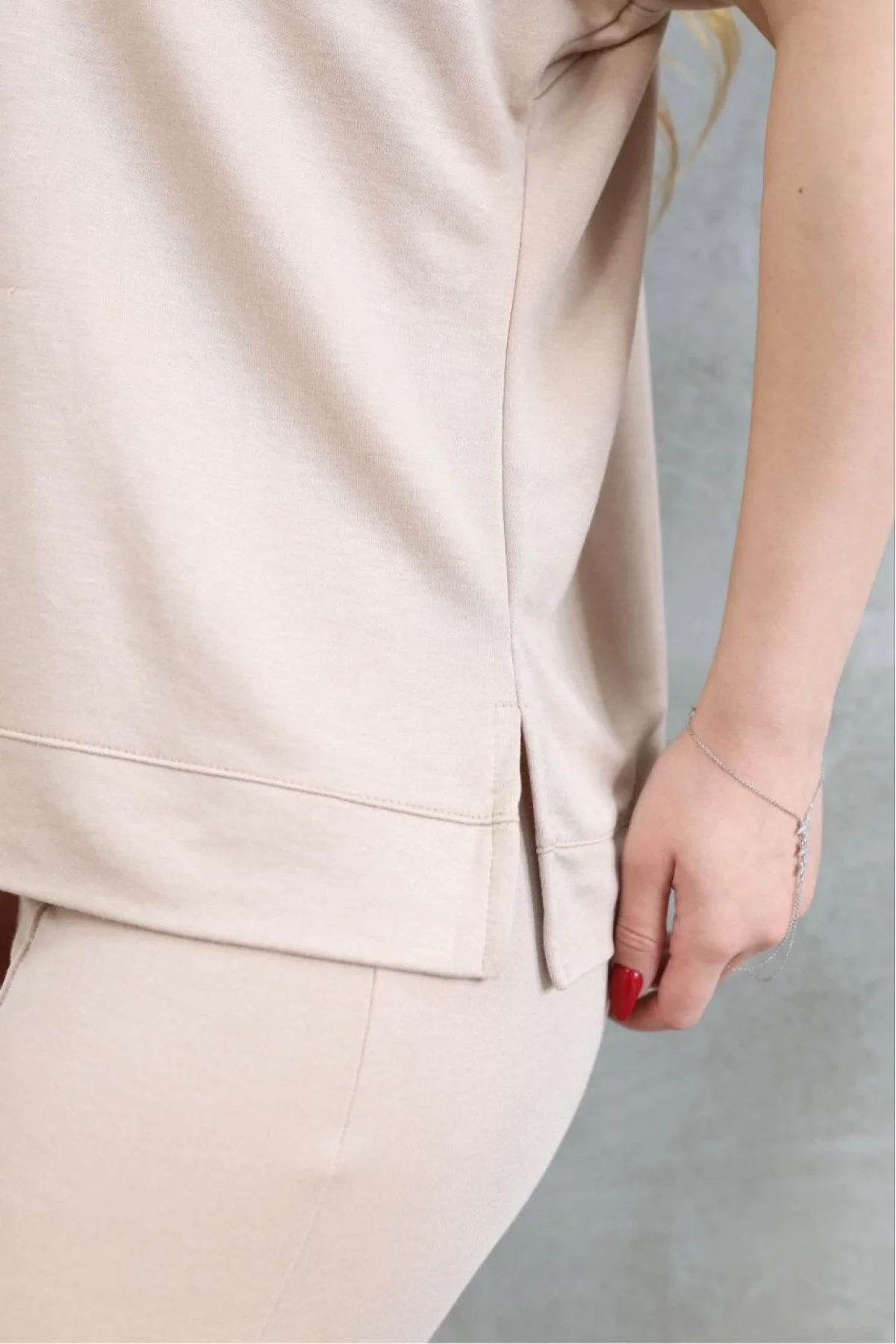 Osy Modal Yumuşak dokulu Kumaş Bisiklet Yaka Kısa Kollu Takım - Bej