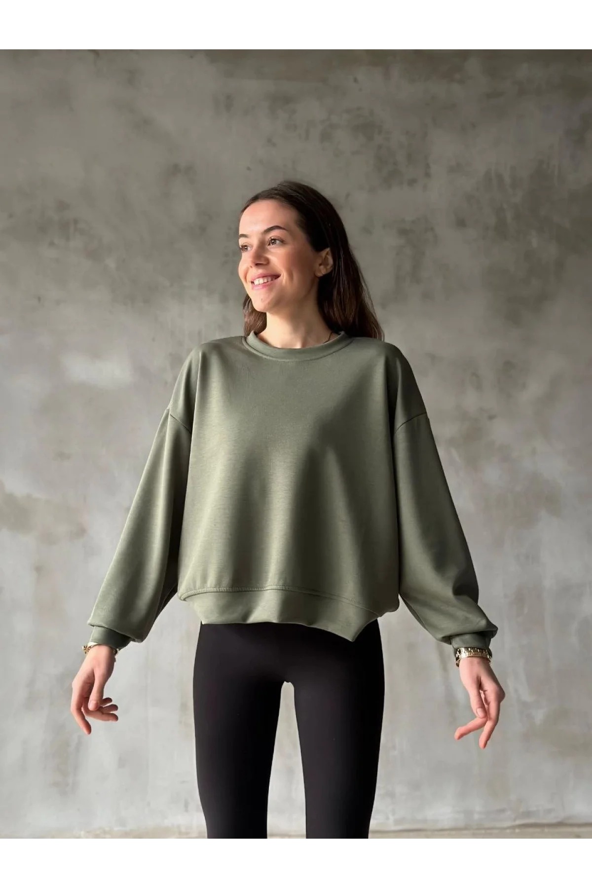 Osy Modal Yumuşak dokulu Kumaş Bisiklet Yaka Oversize Sweatshirt - Haki