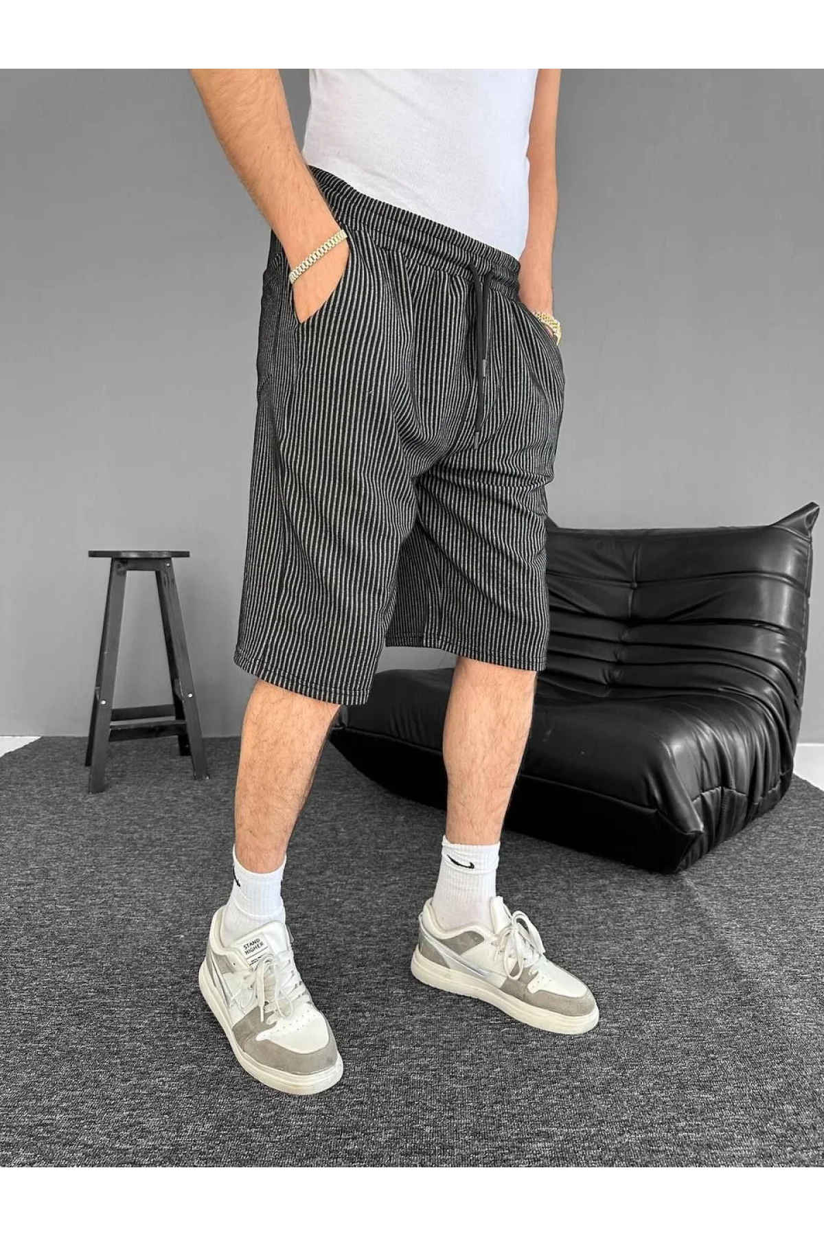 Su Yolu Çizgili Ön Arka Cepli Şort Yazlık Nefes Alabilir - Siyah