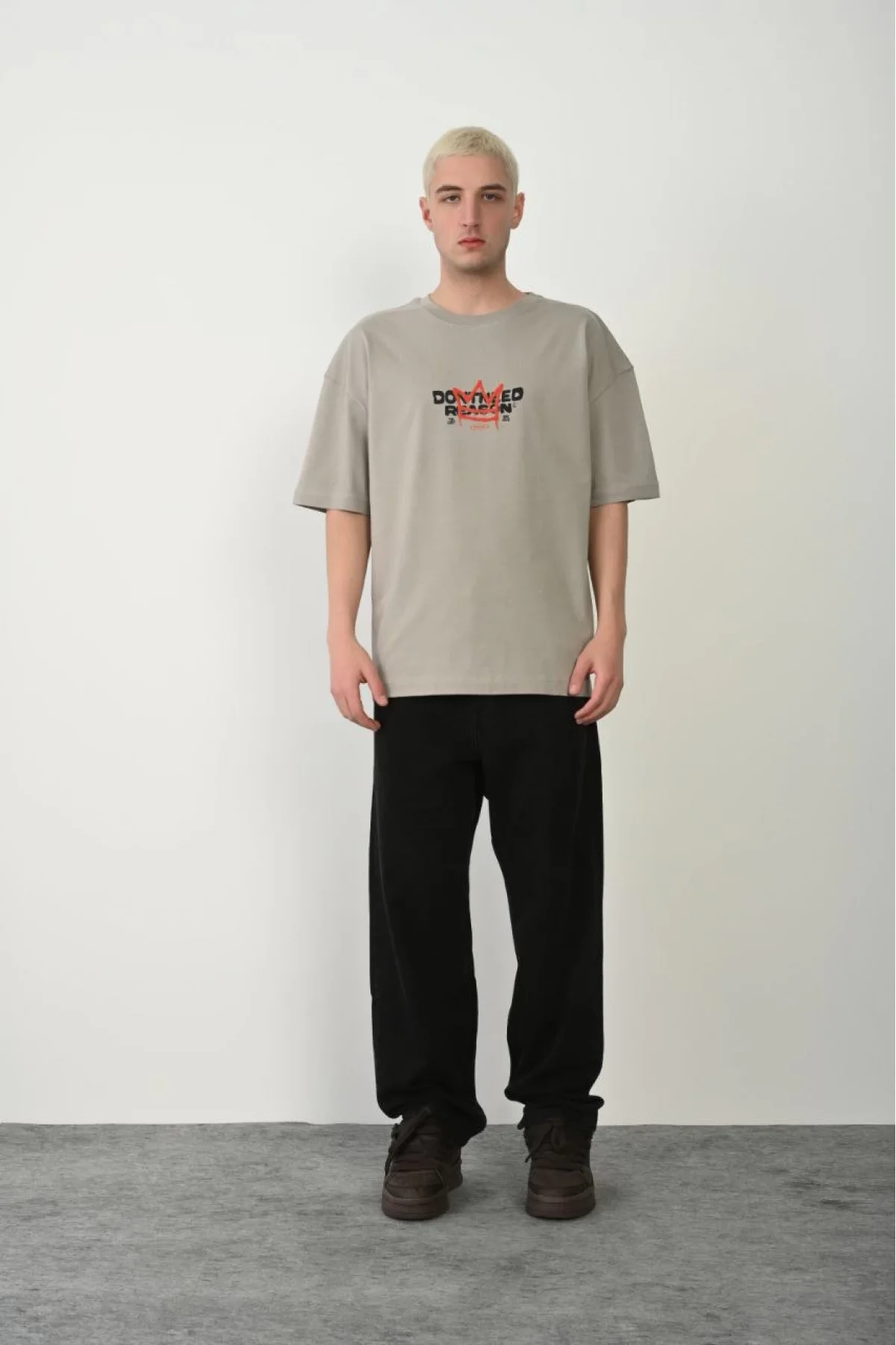 Erkek Baskılı T-Shirt Kısa Kol Bisiklet Yaka Rahat Kalıp Tişört  - Boyalı Gri