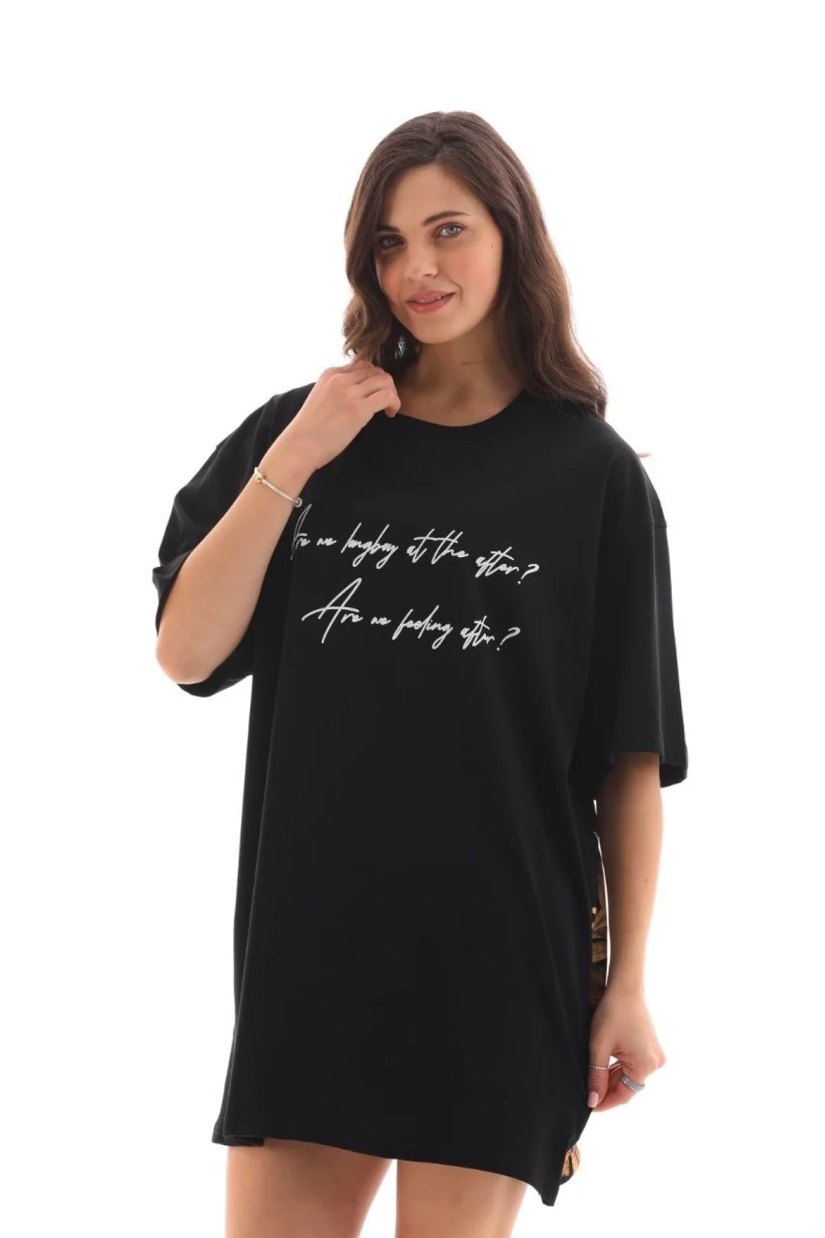 kadın  Bisiklet Yaka Baskılı Oversize T-Shirt - Siyah