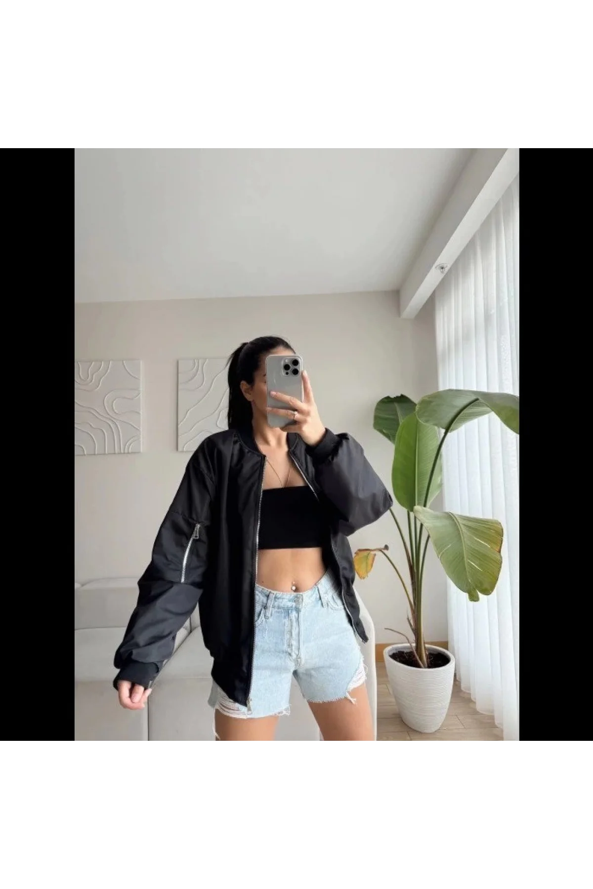 Kadın Siyah Bomber Mont – Oversize Rahat Kalıp, Fermuarlı Cepli, Günlük Kombinlere Uygun Hafif Kapitone Mont- Siyah