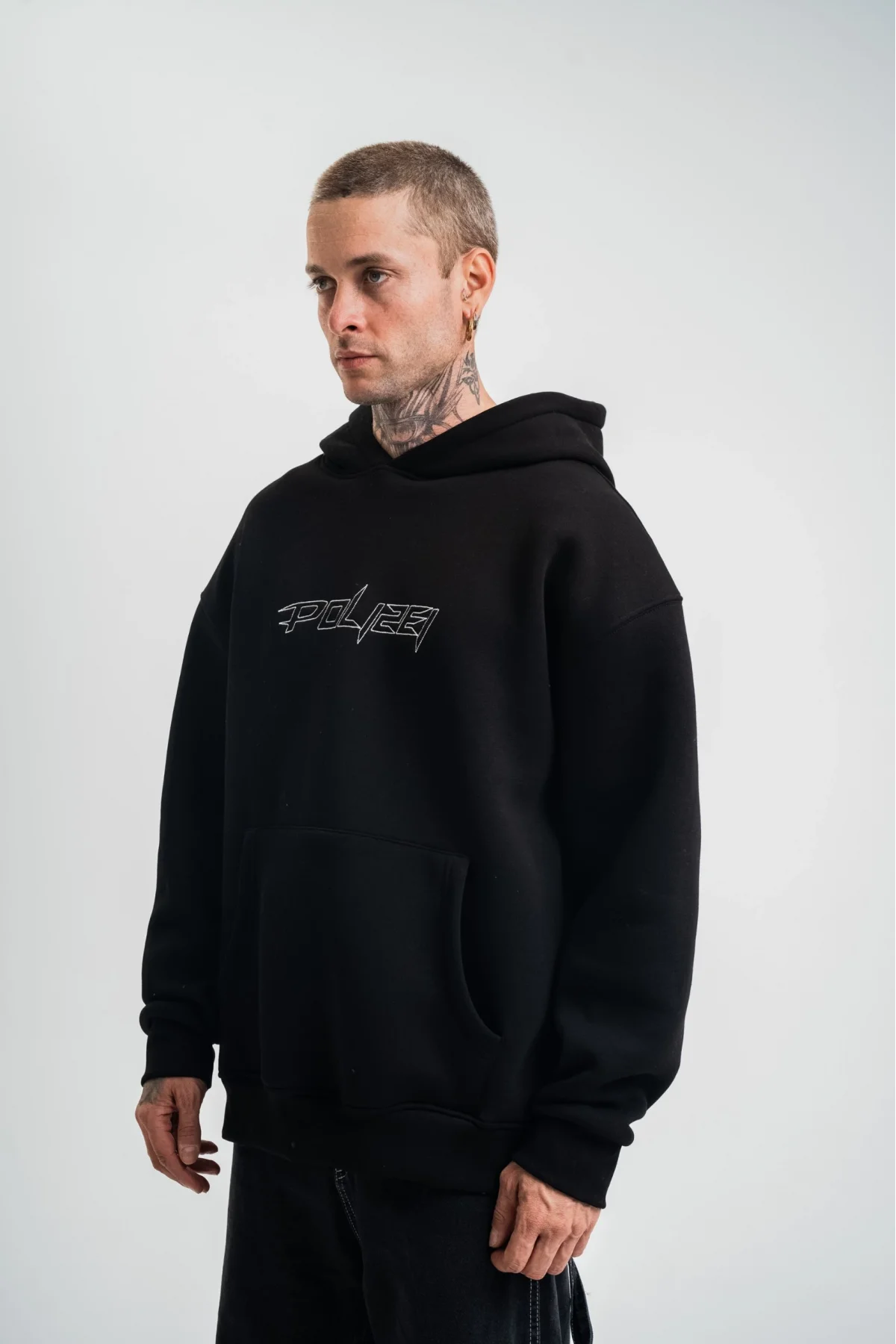 Unisex Üç İplik Kapşonlu Nakışlı SweatShirt - Siyah