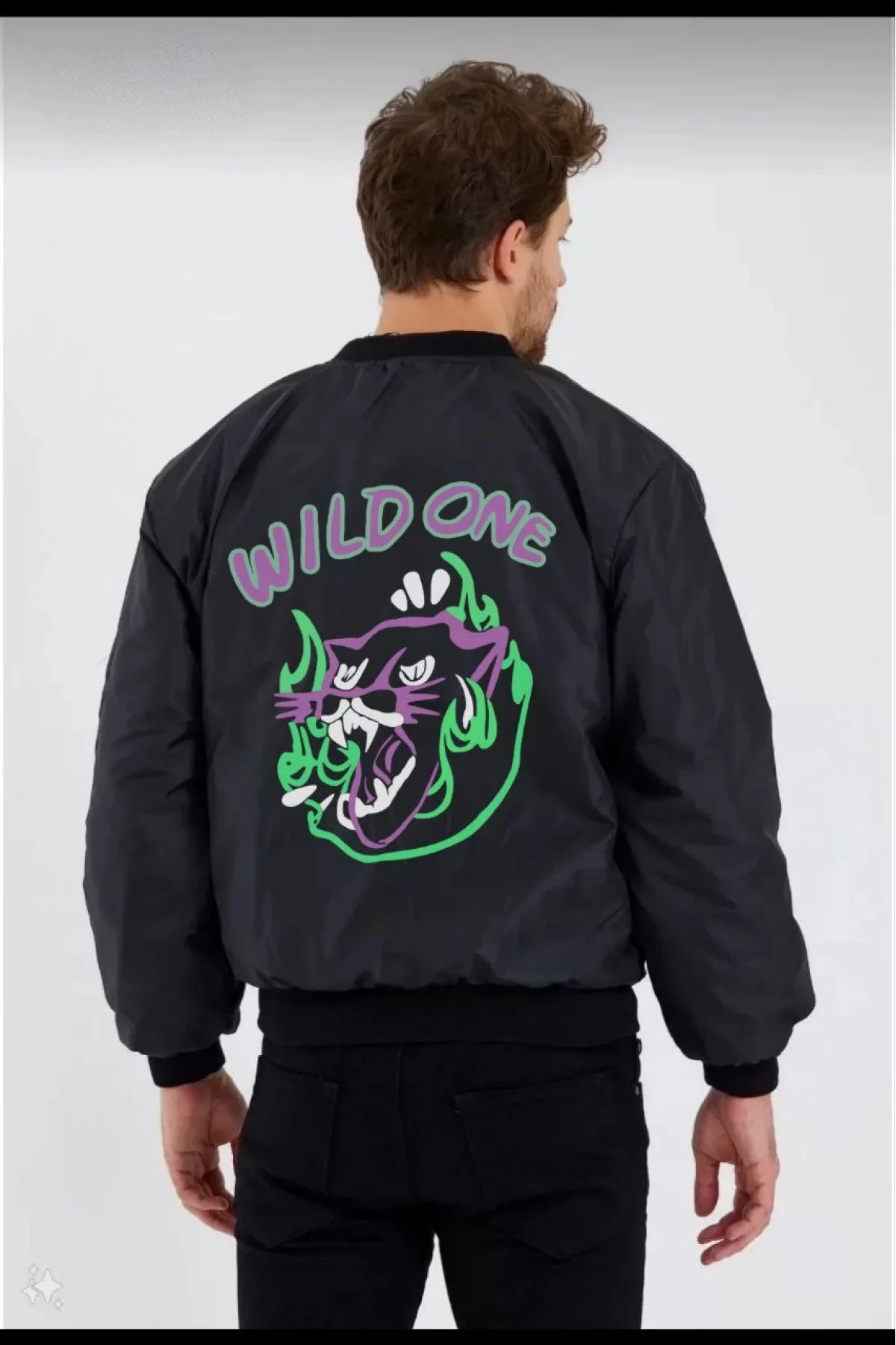 Wild One Baskılı Erkek Bomber Mont – Panter Desenli, Fermuarlı, Kapitone Astarlı Ceket - Siyah