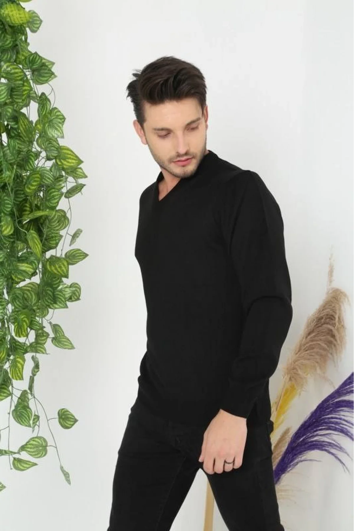 Erkek V Yaka Kazak Uzun Kol Düz Dokuma Triko - Siyah