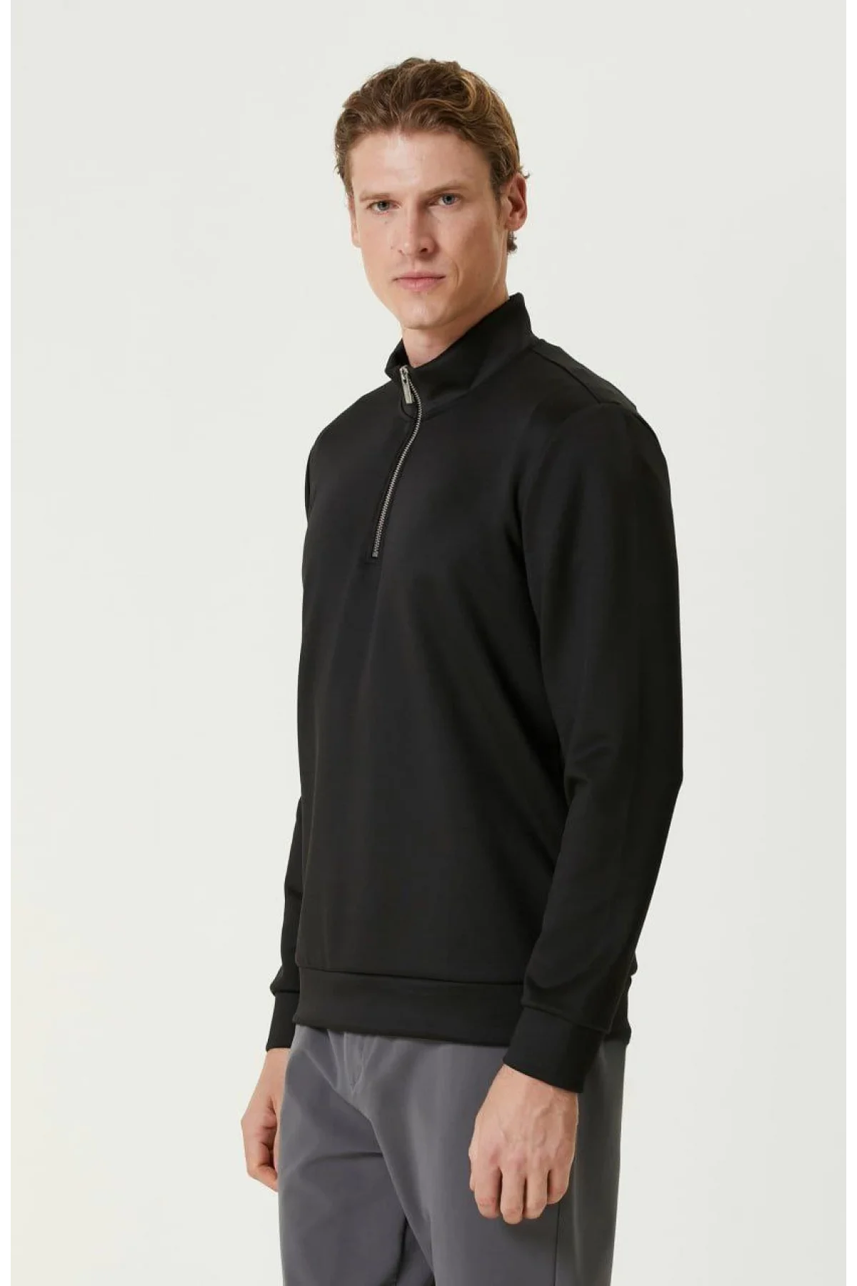 Unisex Uzun Kol Yarım Farmuarlı Yakalı Basic SweatShirt - Siyah