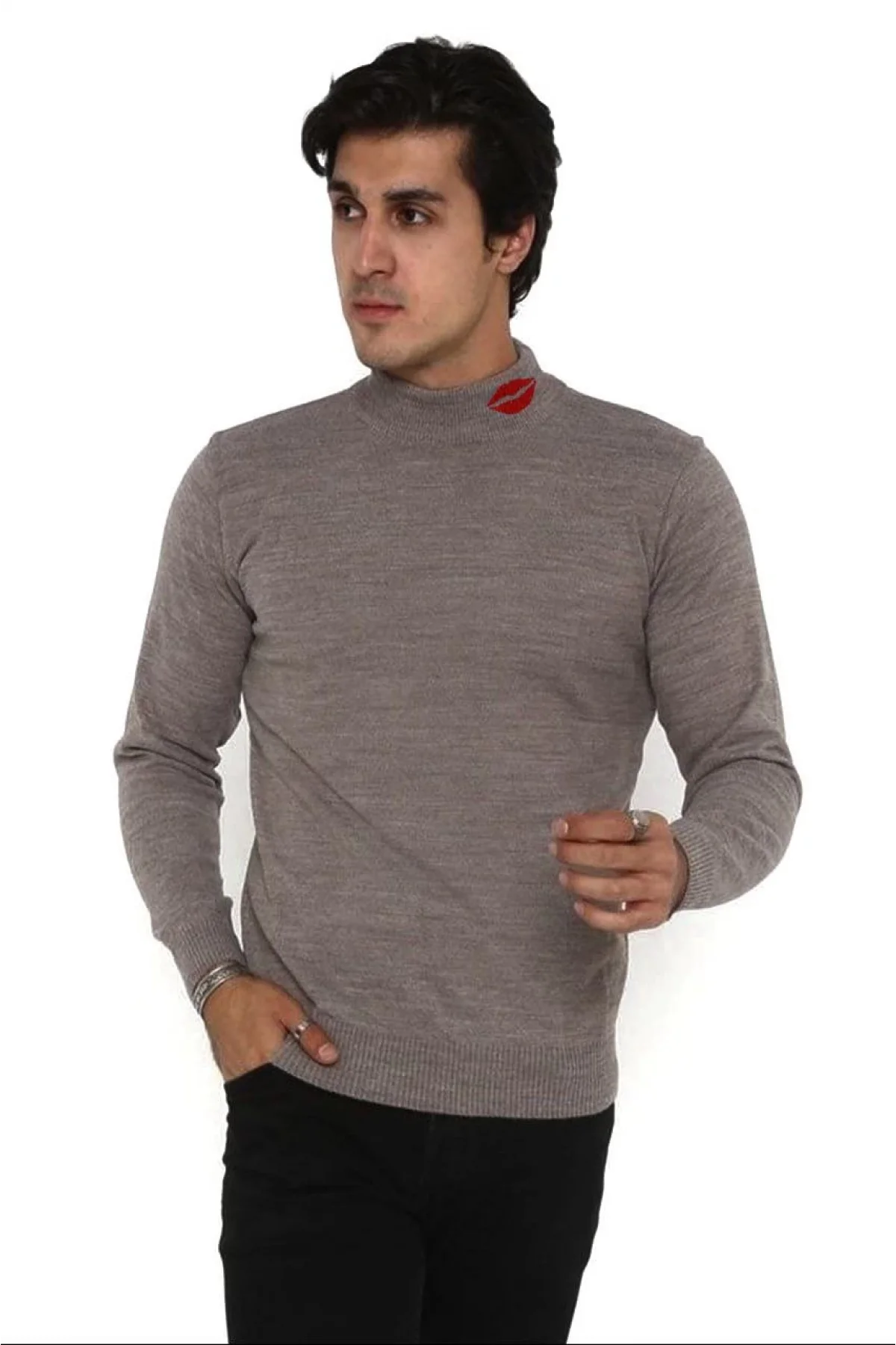 Erkek Yarım Bağazlı Kazak Öpücük Baskılı Dokuma Triko - Vizon