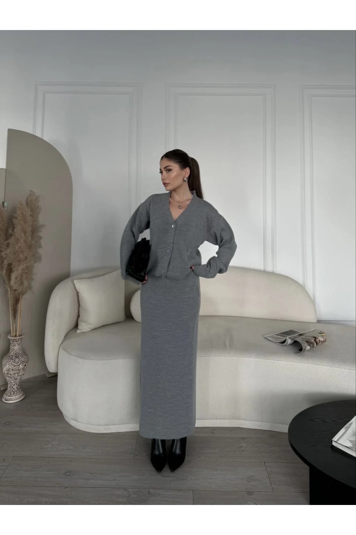 V Yaka 3 Düğmeli Hırka Takım Triko İkili Etekli - Gri