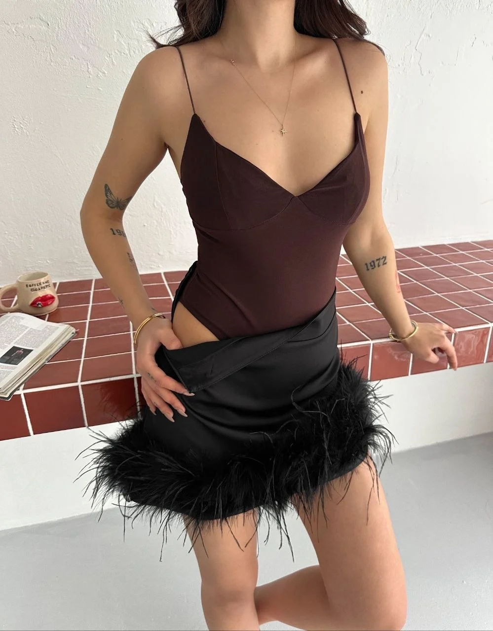 Kadın Derin Dekolte Askılı Body Sırt Dekolteli Şık Kolsuz Yazlık Bodysuit