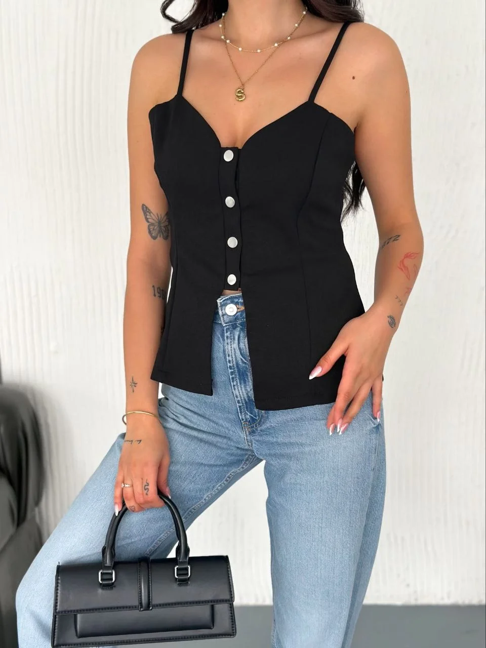 Askılı Dekolte deraylı bluz crop - Siyah Görsel 3