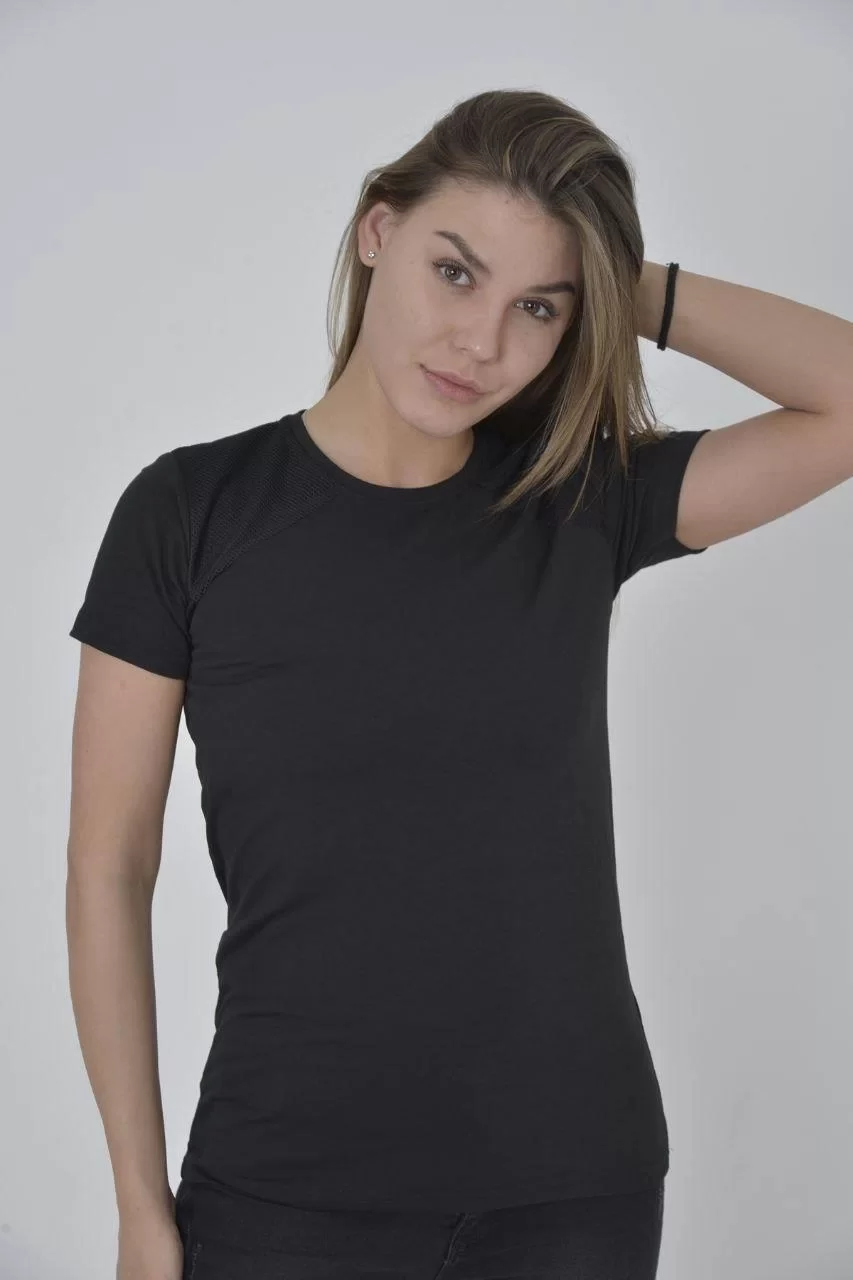 Kadın Omuz Fileli Slim Fit T-shirt - Siyah