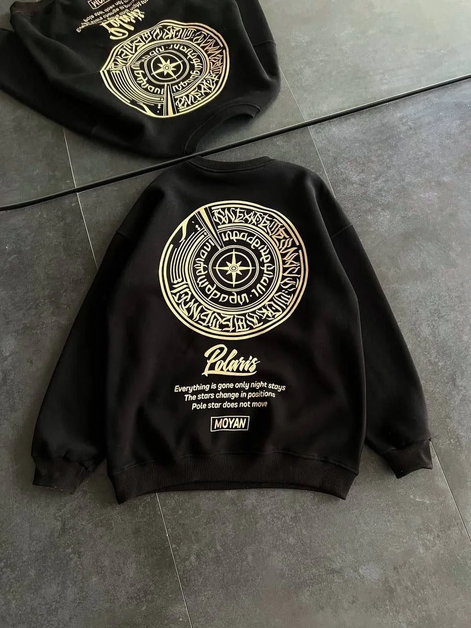 Kışlık Bisiklet Yaka Ön Ve Arka Baskılı SweatShirt - Siyah Görsel 2