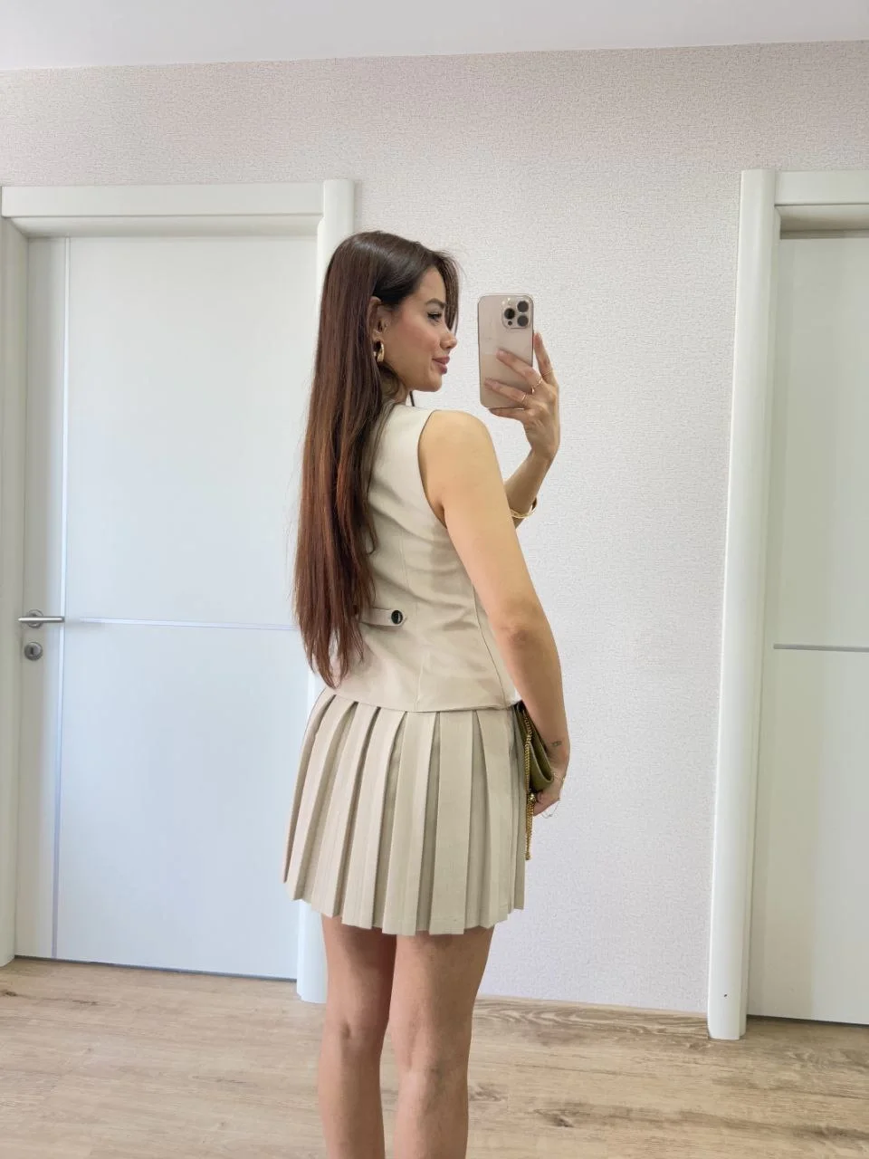 Keten Takım Görünümlü Düğme Detaylı Yelekli Mini Elbise - Bej Görsel 3