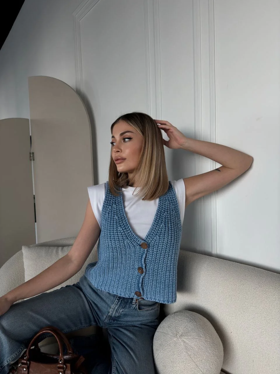 Triko Kolsuz Düğmeli Yelek - Mavi Görsel 3