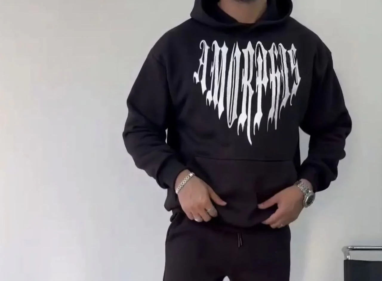 Uzun Kol Kapüşonlu Baskılı SweatShirt - Siyah Görsel 3