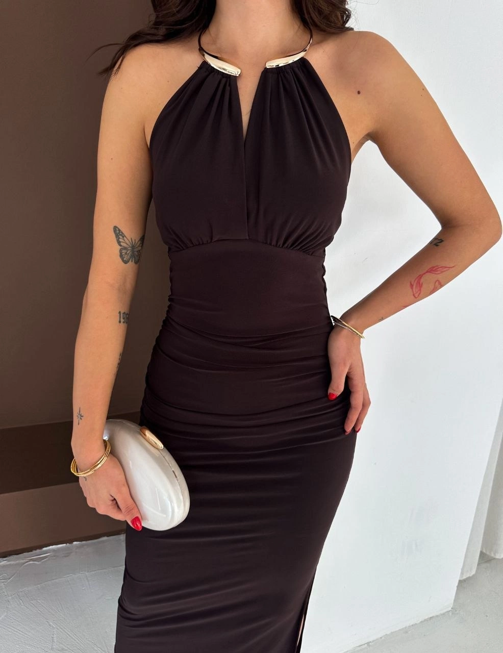 Kadın Uzun Abiye Elbise Yırtmaçlı Sırt Dekolteli Şık Gece Elbisesi - Kahverengi