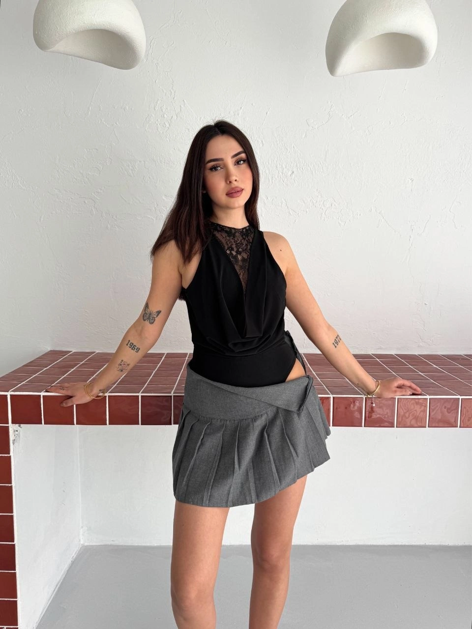 Kadın Dantel Detaylı Derin Dekolte Body Şık Kolsuz Yazlık Bodysuit - Siyah 4