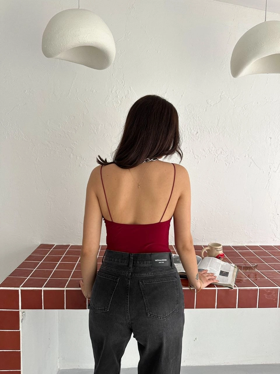 Kadın Derin Dekolte Askılı Body Sırt Dekolteli Şık Kolsuz Yazlık Bodysuit - Kırmızı 4