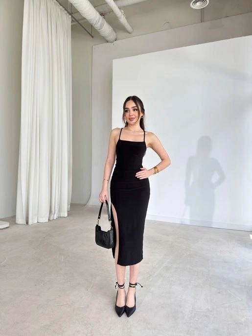 Kadın İp Askılı Sırt Dekolteli Bağlama Detaylı Yırtmaçlı Midi Elbise - Siyah 8