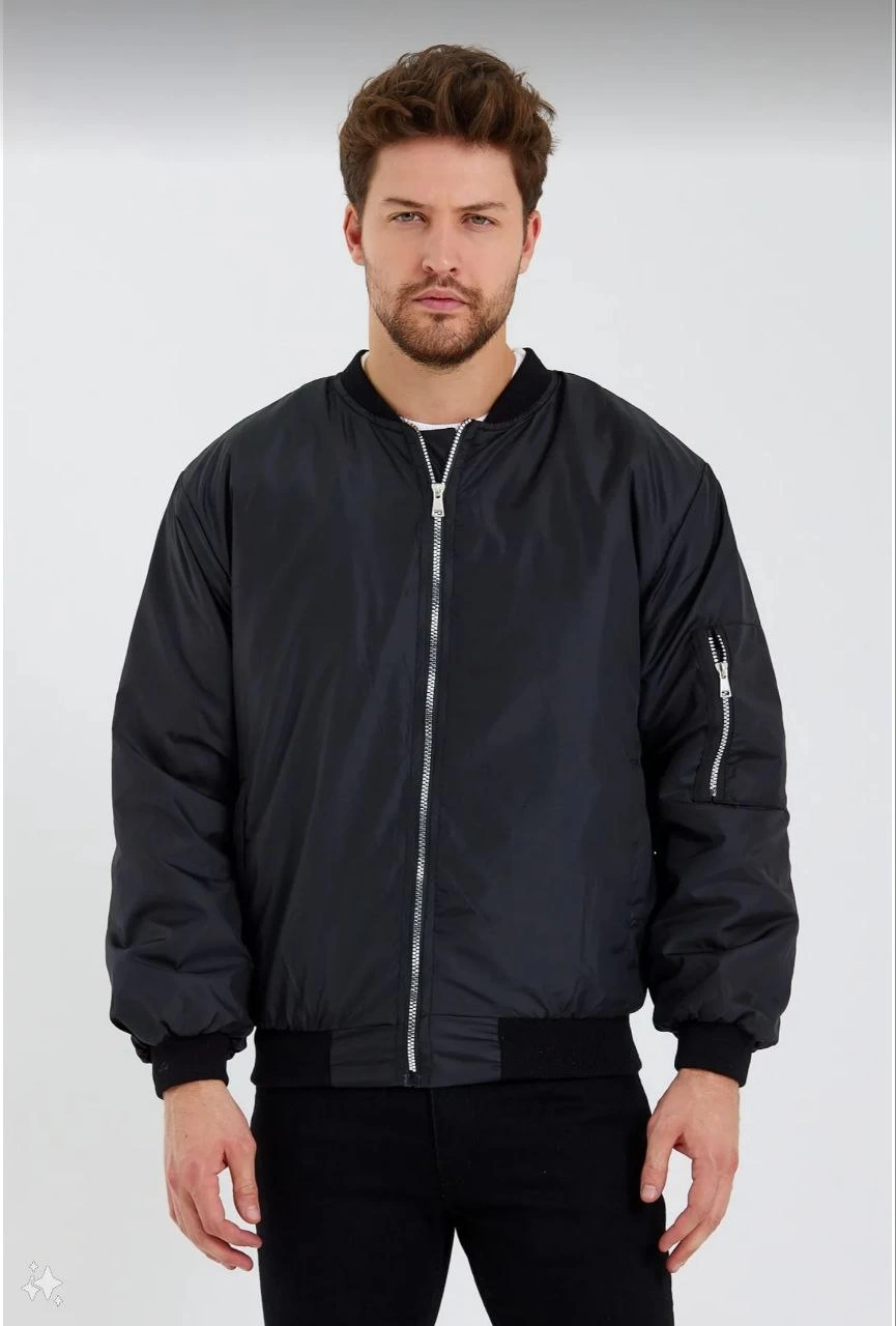ERKEK Siyah Bomber Mont – Su İtici Kumaş, Kapitone Astarlı, Fermuarlı ve Günlük Kullanıma Uygun Ceket- Siyah