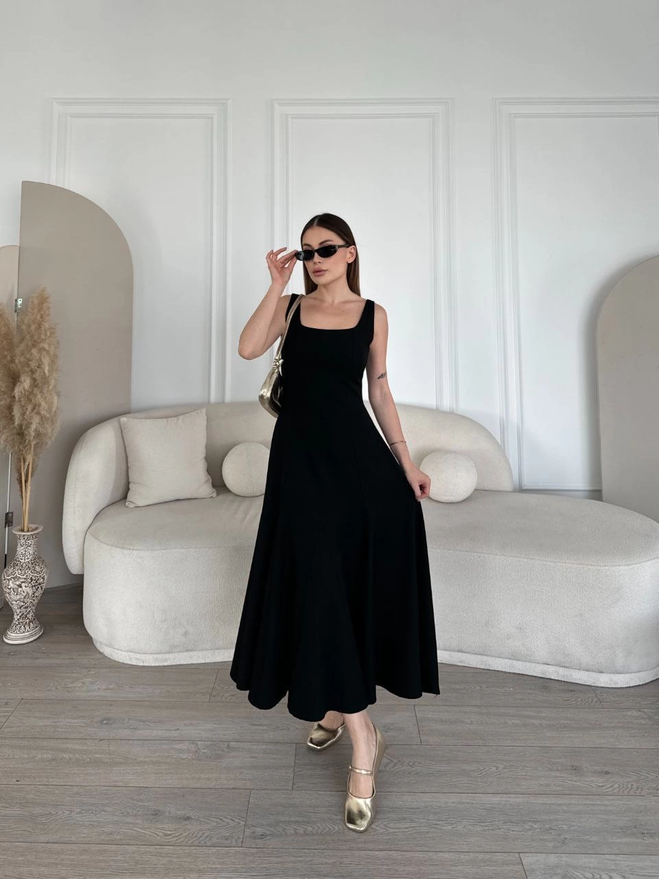 Sırt Dekolteli Kolsuz Uzun Elbise - Siyah