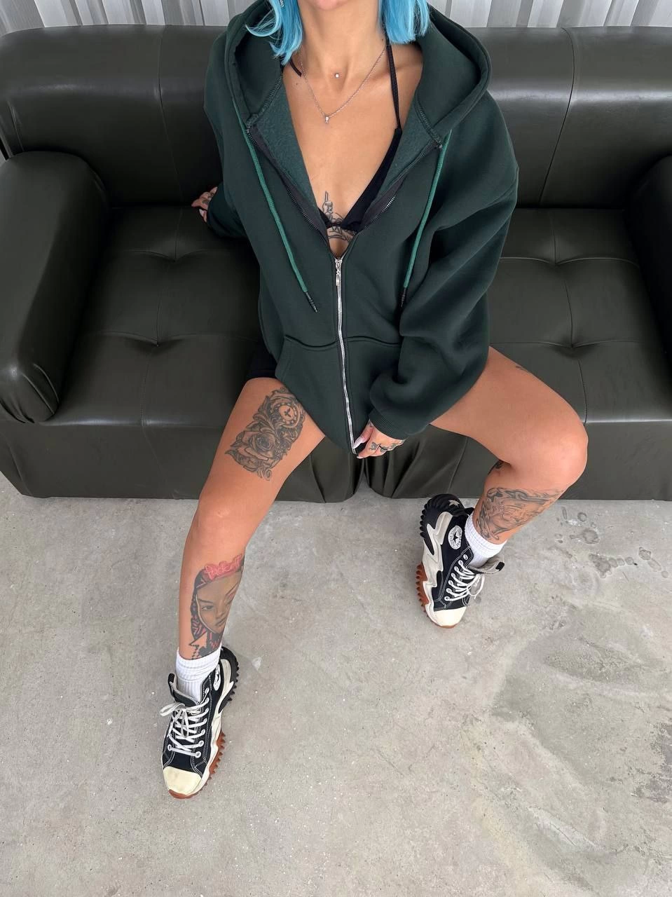 Oversize Full Zipper Long Sleeve Ratchet - Truth