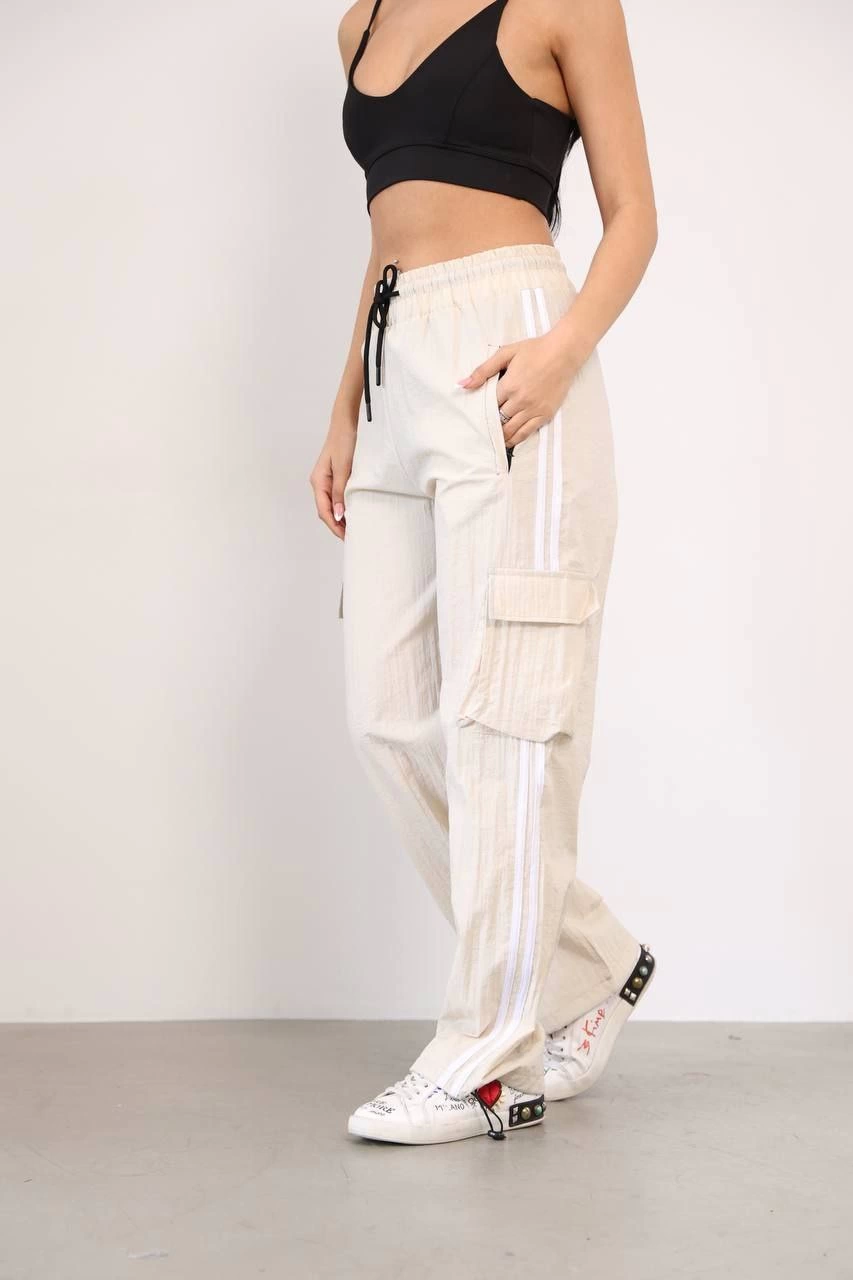 Parachute Fabric Cargo Pocket Baggy Synonyms - Beige