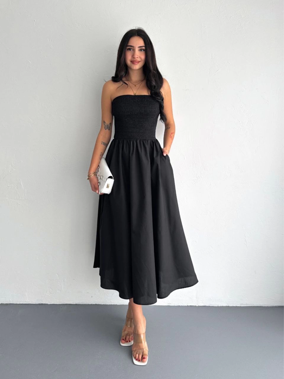 Straplez Pileli Elbise - Siyah