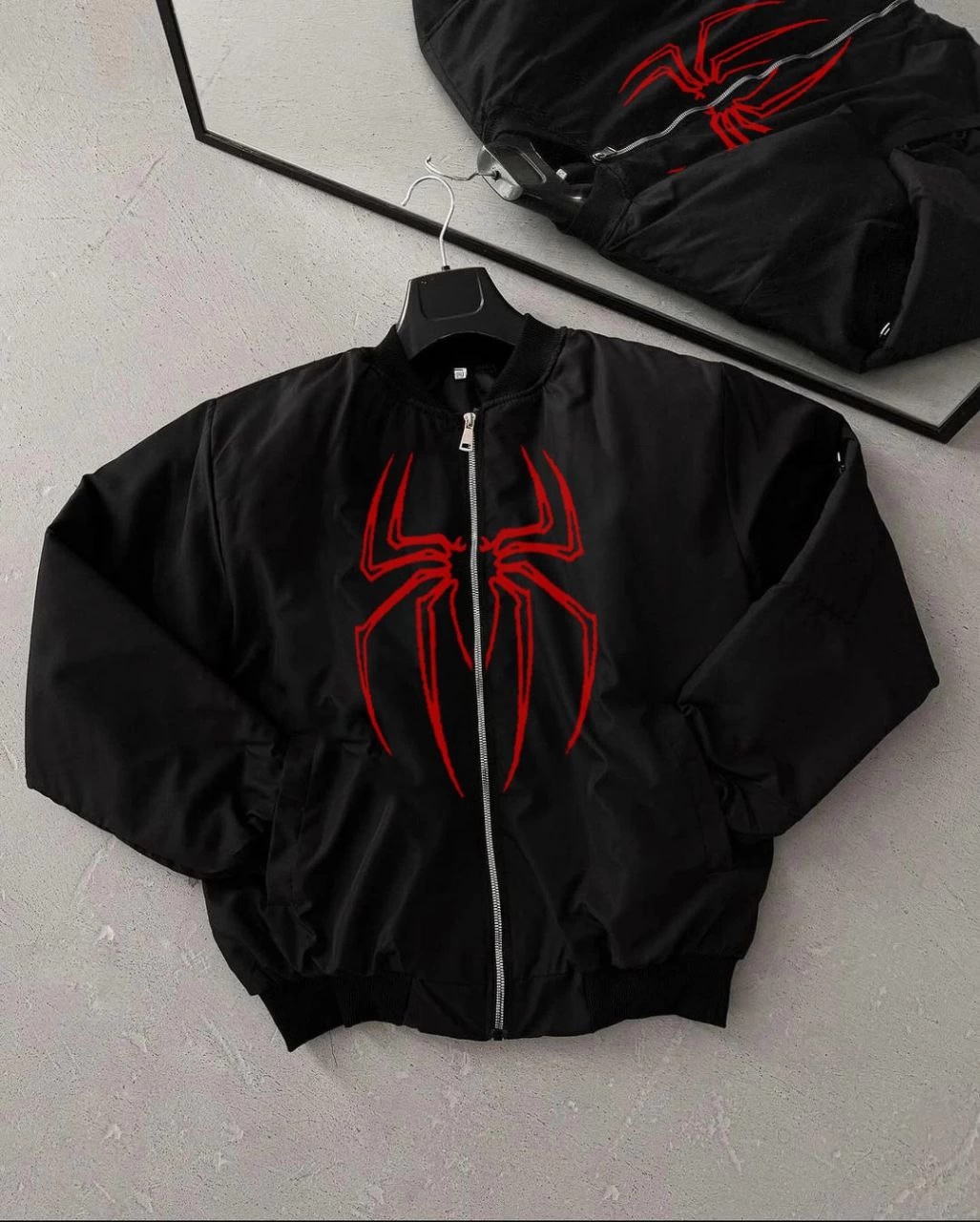 ERKEK Örümcek Desenli Siyah Bomber Mont Fermuarlı Cepli, Kapitone Astarlı, Ceket Modeli - Siyah