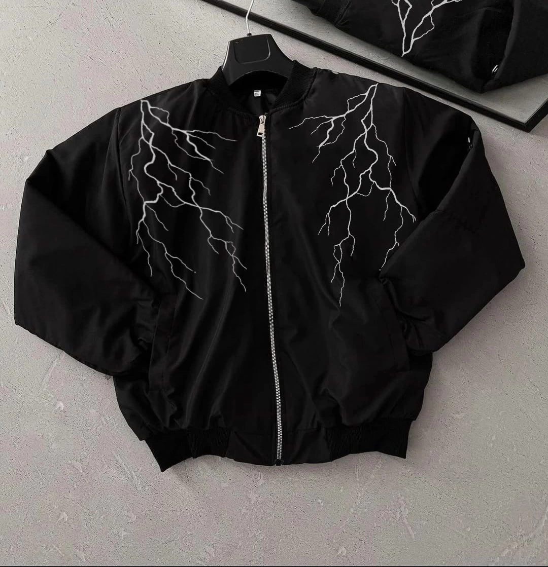 ERKEK Siyah Bomber Mont – Beyaz Şimşek Desenli, Fermuarlı Cepli, Kapitone Astarlı Sokak Stili Günlük Ceket - Siyah