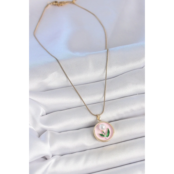 316l Çelik Gold Renk Zincir Pembe Mineli İncili Çiçek İşlemeli Portre Model Kadın Kolye