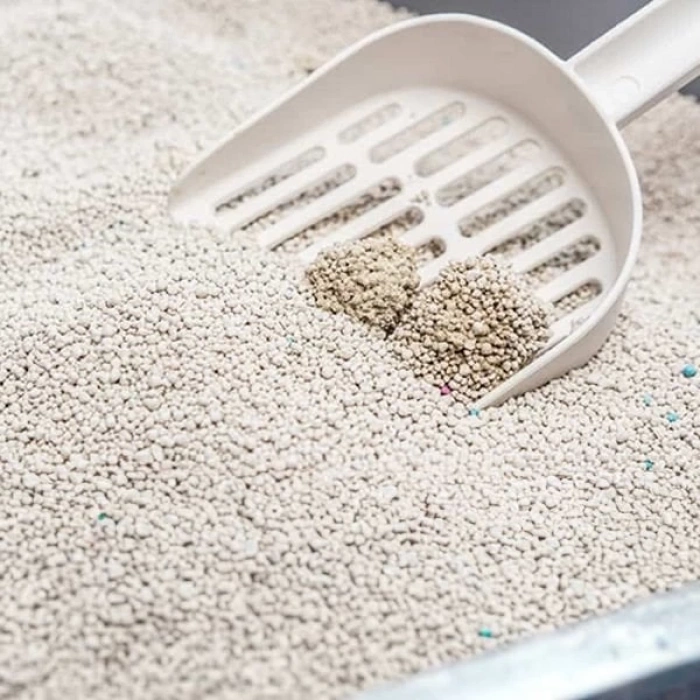 Biokats Micro Bianco Classic Kokusuz Topaklanan Doğal Kedi Kumu 1 Adet 6 Lt