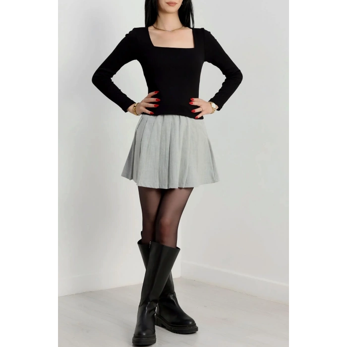 Çerçeve yaka kaşkorse bluz siyah