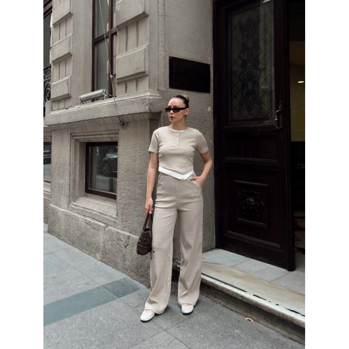 Düğme yakalı bej alt üst takım s3943