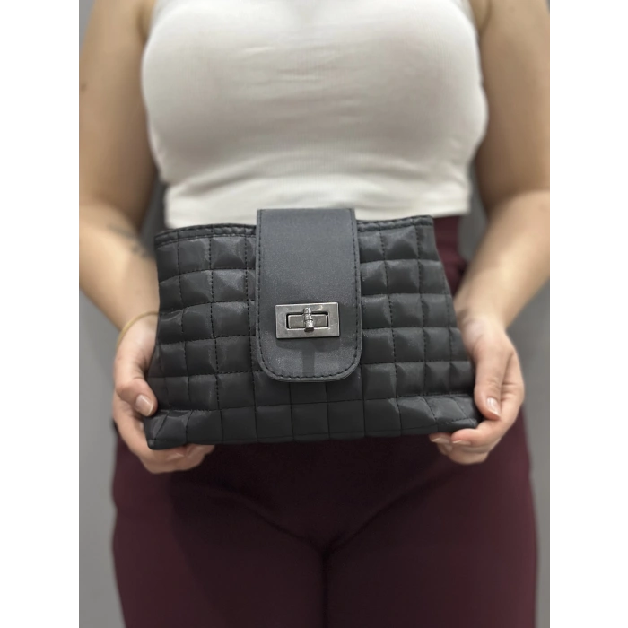 Kapaklı kapitone siyah cilt çanta