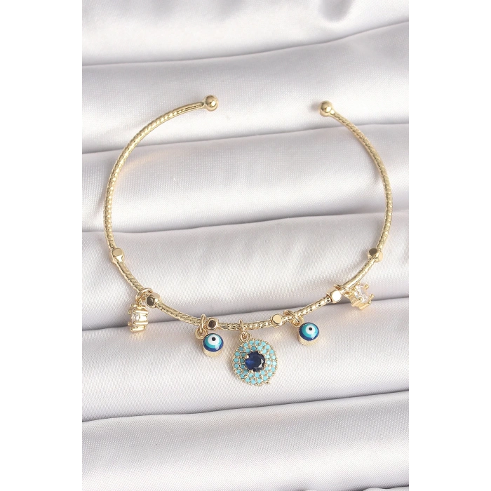 Pirinç Gold Renk Zirkon Taşlı Nazar Boncuk Detay Charm Kadın Bileklik