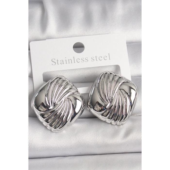 Pirinç Gümüş Renk İşlemeli Kare Model Kadın Küpe