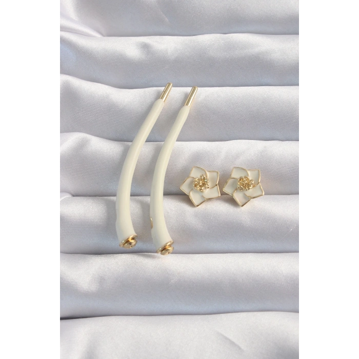 Pirinç Krem Renk Botega Küpe