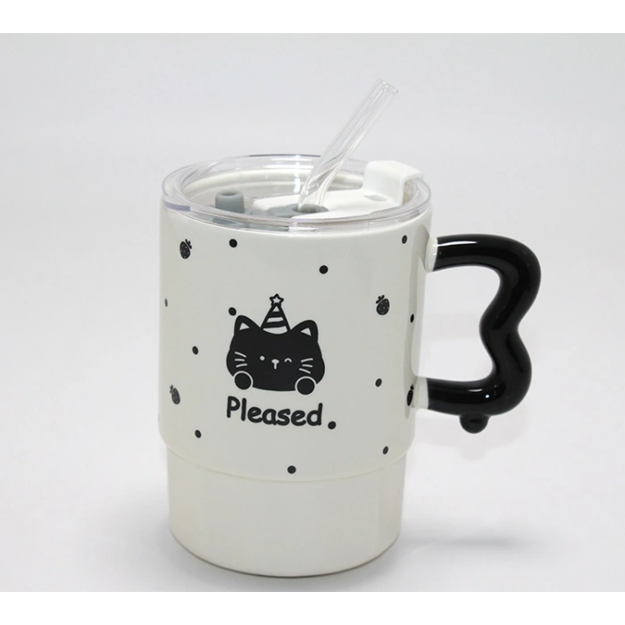 Sevimli Ayı Figürlü Pipetli Kapaklı Porselen Kupa Bardak