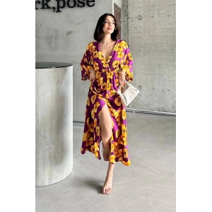 Çiçek baskılı elbise