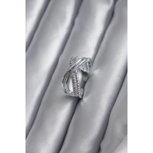 Gümüş Renk Zirkon Taşlı Kadın Yüzük