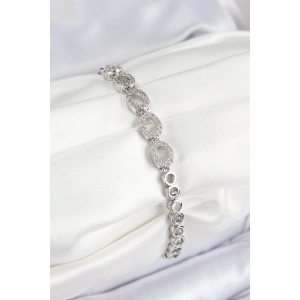 Pirinç Zirkon Taşlı Oval Model Gümüş Renk Kadın Bileklik