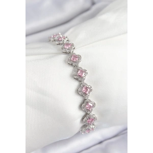 Pirinç Zirkon Taşlı Pembe Yonca Baget Model Gümüş Renk VIP Seri Kadın Bileklik
