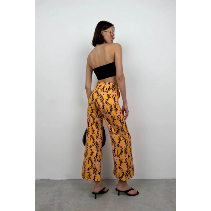 Desenli Boru Paça Pantolon