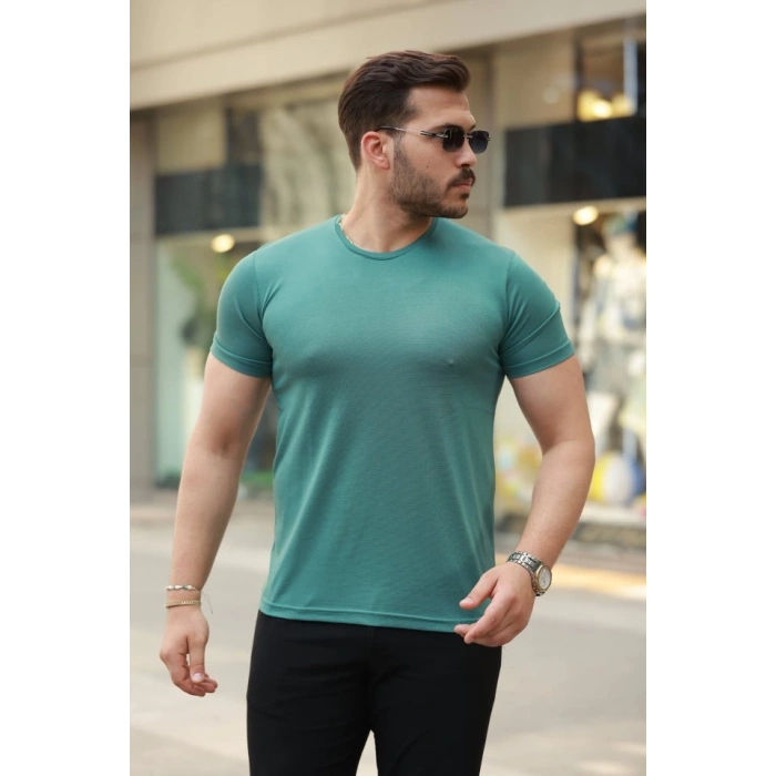 Erkek Bisiklet Yaka Basic Kısa Kollu Tişört