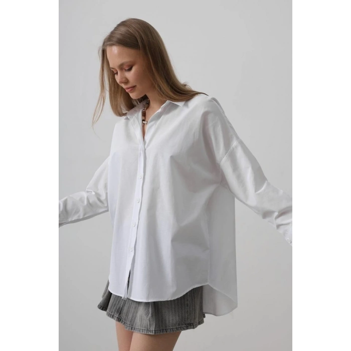 Geniş Manşet Detaylı Gömlek - Beyaz