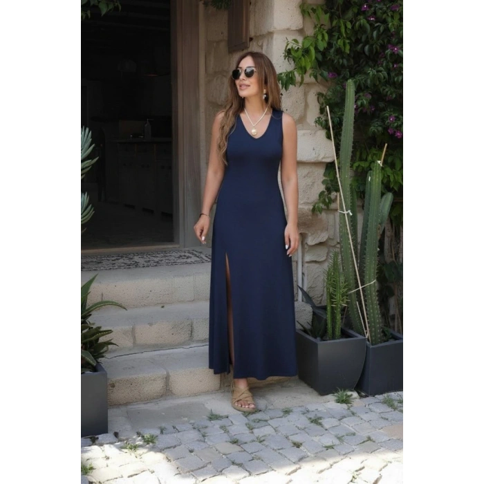 Kadın Askılı V Yakalı Yırtmaçlı Uzun Viskon Elbise