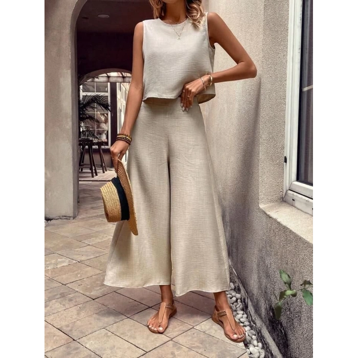 Kadın Bisiklet Yaka Kolsuz Bluz Ve Bol Paça Aerobin Kumaş Ikili Takım